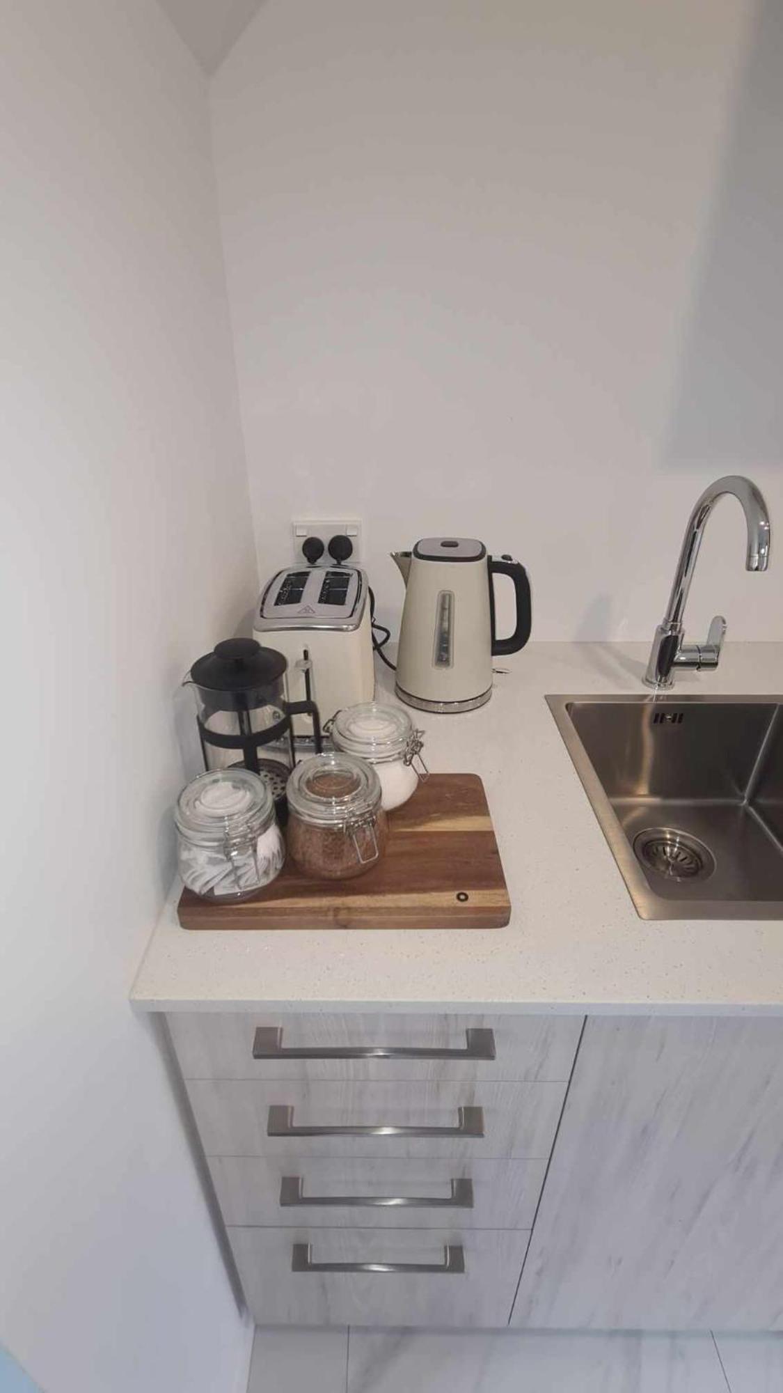 Cute On Cashel 10 Appartement Christchurch Buitenkant foto